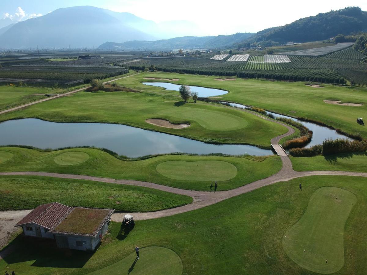 The Lodge Sporthotel - Golfclub Eppan Appiano Sulla Strada Del Vino Zewnętrze zdjęcie