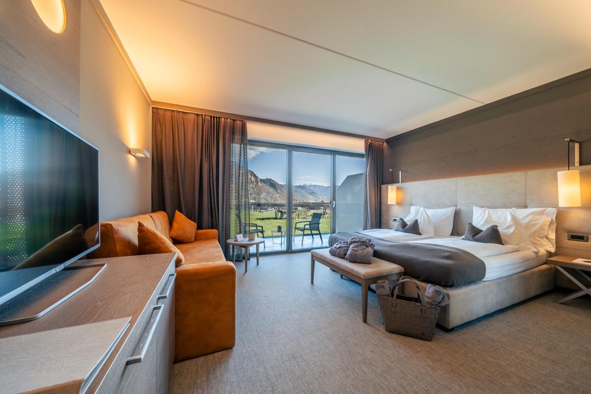 The Lodge Sporthotel - Golfclub Eppan Appiano Sulla Strada Del Vino Zewnętrze zdjęcie